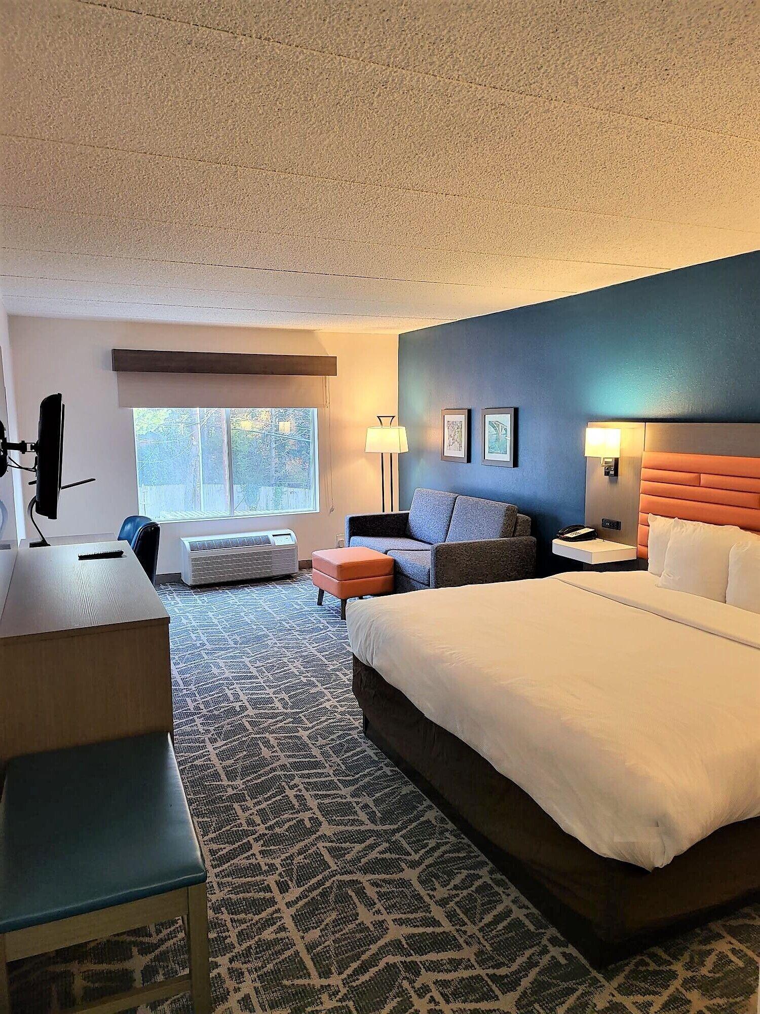 Comfort Inn Falls Church - Tysons Corner Exterior photo